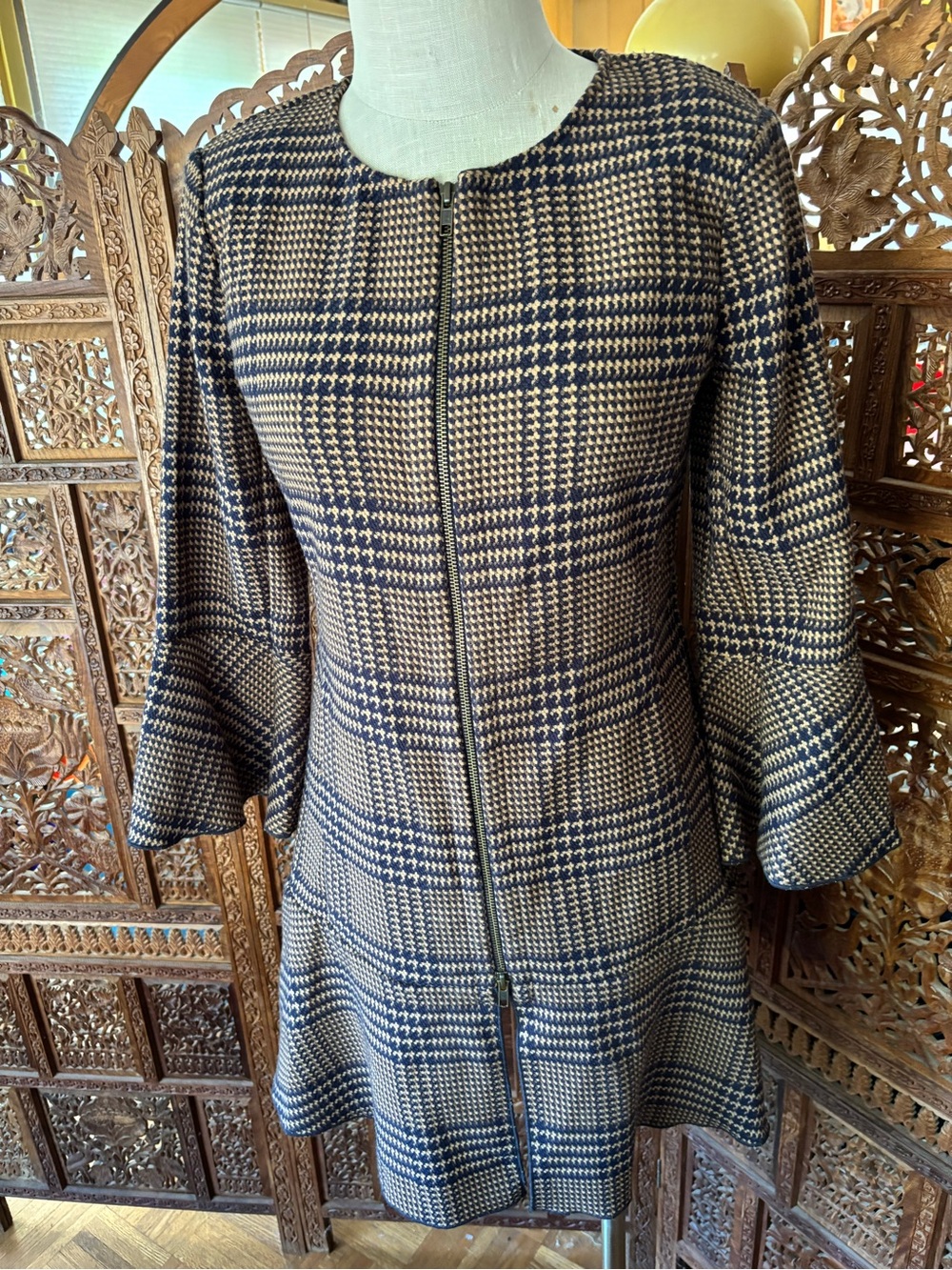 Cabi Plaid Zip-Front Long Sleeve Dress in Navy and Brown